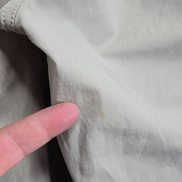 Huk Fishing Performance cargo Shorts Large - Picture 9 of 10